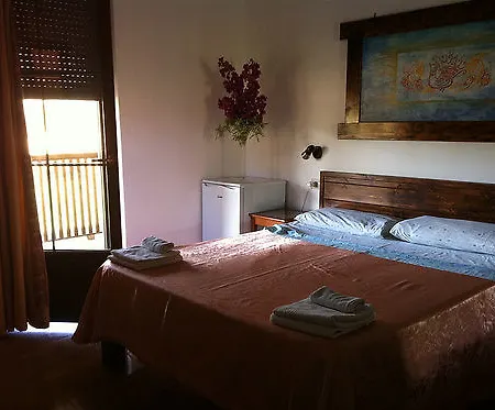 Agave Hotel 2*